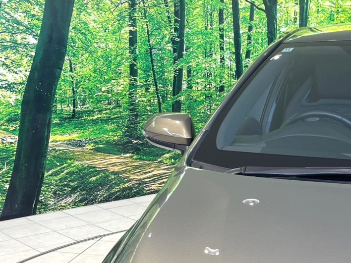 2018 Toyota Corolla Sport 6AA-ZWE211H (UW-69f0223fc7cc9)[21]