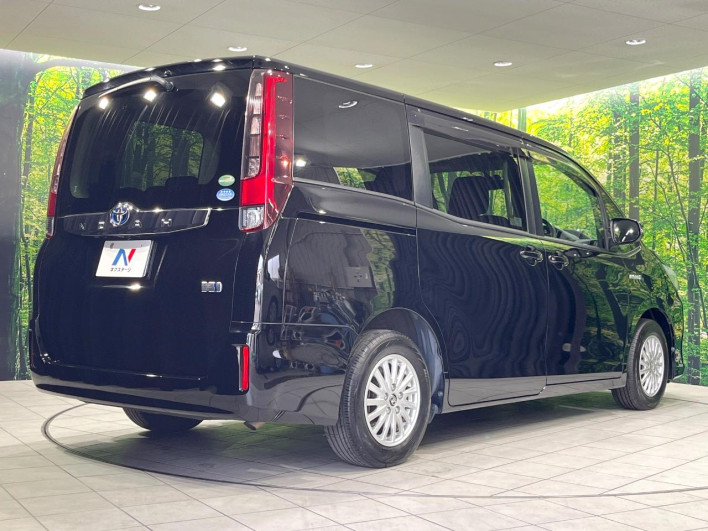 2014 Toyota Noah DAA-ZWR80G (UW-69f02240c937d)[9]