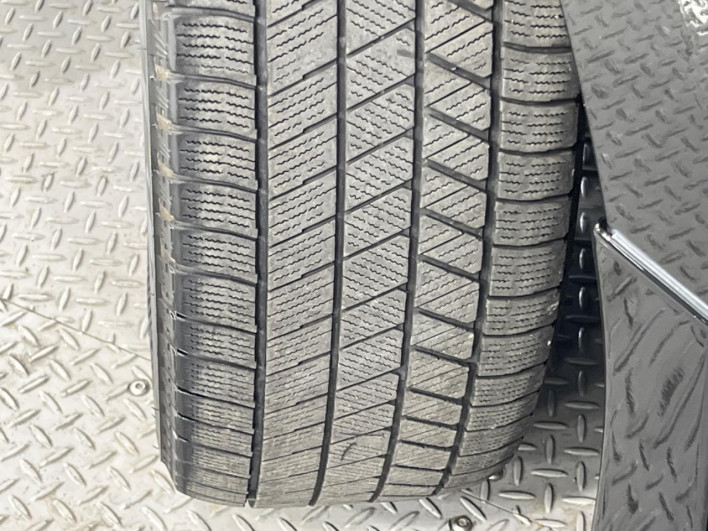 2015 Toyota Voxy DAA-ZWR80G (UW-69f02240cd060)[12]