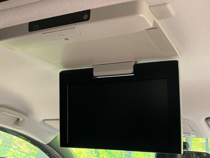 2015 Toyota Voxy DAA-ZWR80G (UW-69f0224172473)[13]