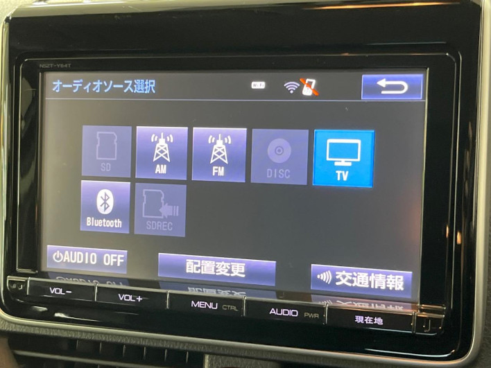 2015 Toyota Voxy DAA-ZWR80G (UW-69f022419412c)[20]