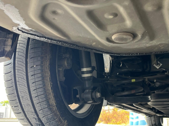 2019 Toyota Voxy DAA-ZWR80W (UW-69f022433ea34)[19]