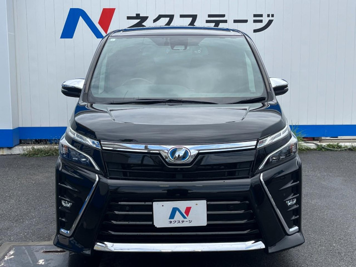 2019 Toyota Voxy DAA-ZWR80W (UW-69f022433ea34)[26]