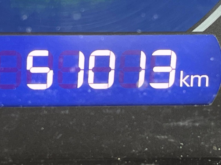 2019 Toyota Voxy DAA-ZWR80W (UW-69f022433ea34)[2]