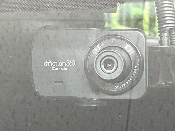 2022 Toyota Voxy 6AA-ZWR90W (UW-69f022439bd27)[16]