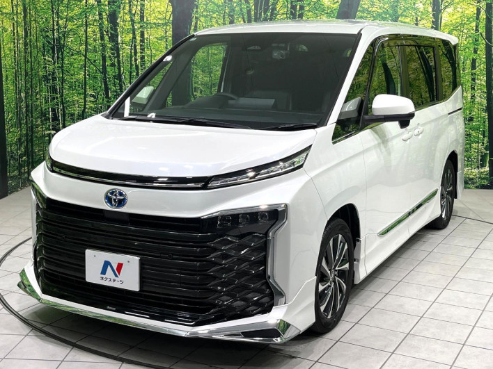 2022 Toyota Voxy 6AA-ZWR90W (UW-69f022439bd27)[8]