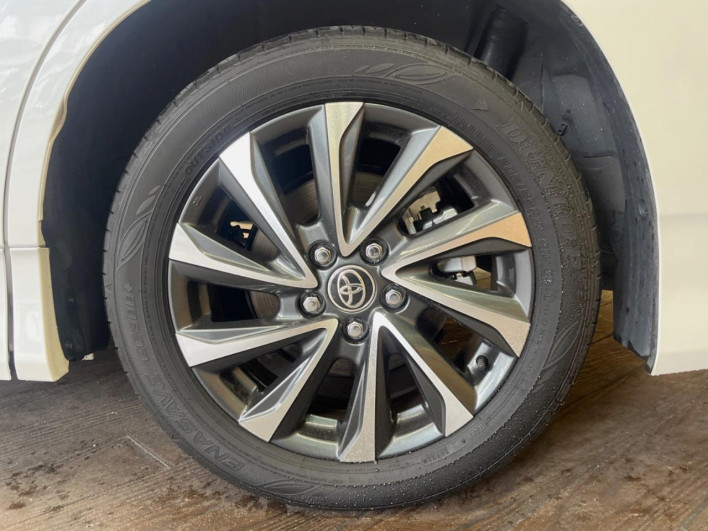 2023 Toyota Voxy 6AA-ZWR90W (UW-69f0224524ca1)[8]