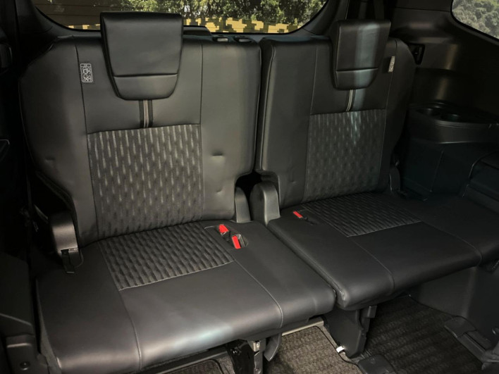 2023 Toyota Noah 6AA-ZWR90W (UW-69f0224578061)[20]