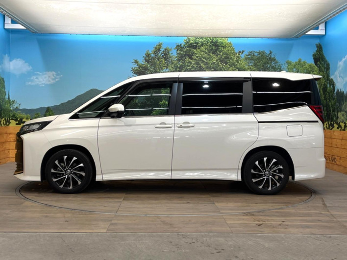 2023 Toyota Noah 6AA-ZWR90W (UW-69f0224578061)[7]