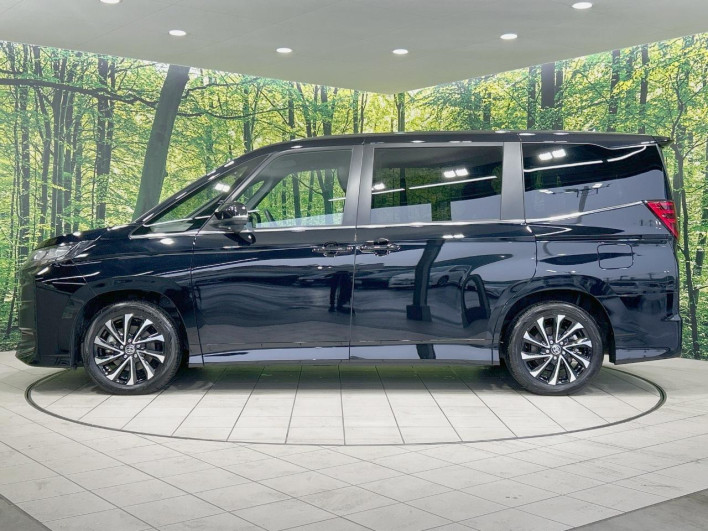 2023 Toyota Noah 6AA-ZWR90W (UW-69f0224599c1f)[6]