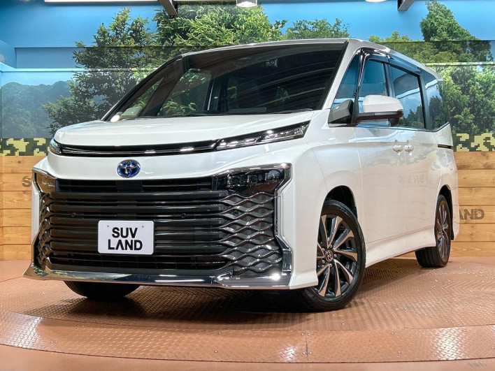 2023 Toyota Voxy 6AA-ZWR90W (UW-69f02245b2b4f)[0]