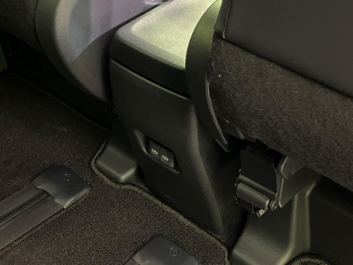 2024 Toyota Voxy 6AA-ZWR90W (UW-69f02246d7fcf)[28]