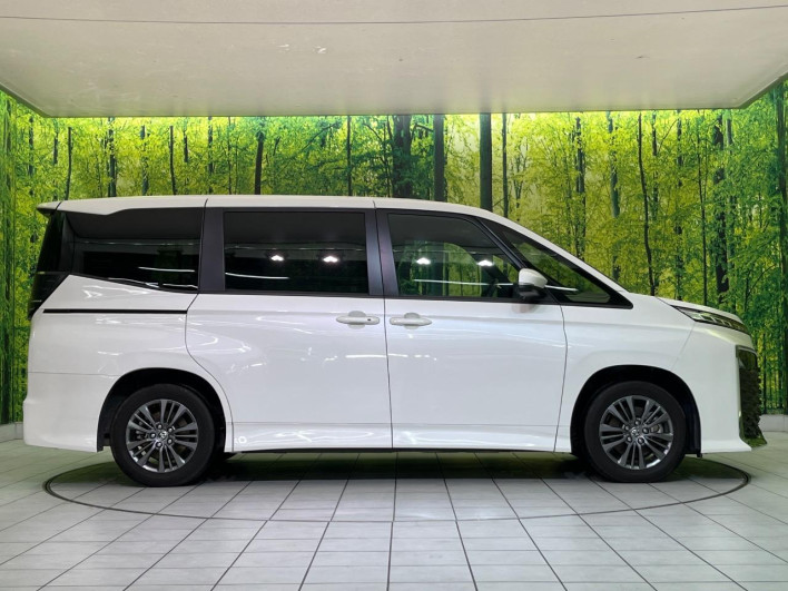 2024 Toyota Voxy 6AA-ZWR90W (UW-69f02246d7fcf)[8]