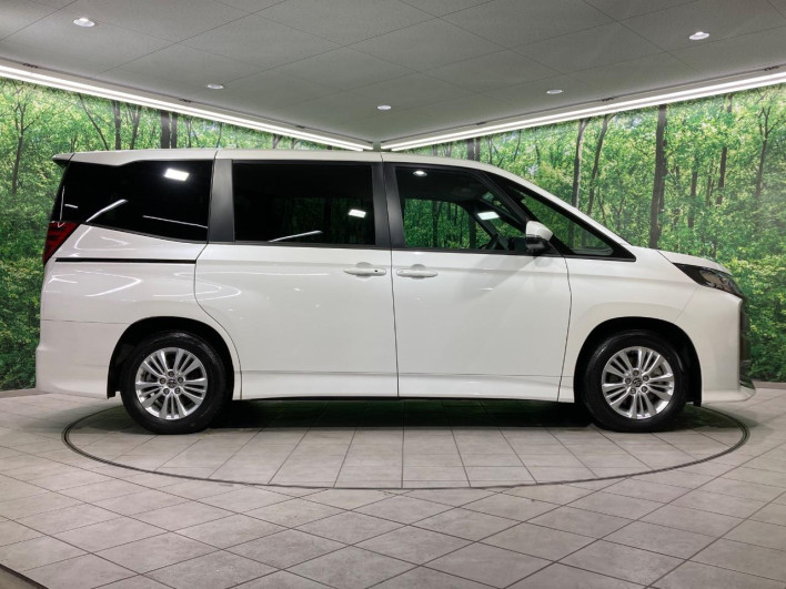 2024 Toyota Noah 6AA-ZWR90W (UW-69f022475db08)[10]