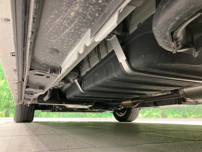 2024 Toyota Noah 6AA-ZWR90W (UW-69f022475db08)[20]