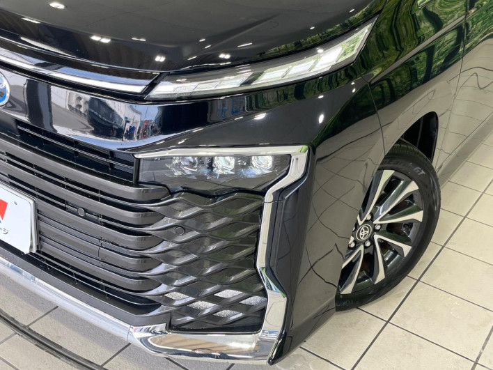 2024 Toyota Voxy 6AA-ZWR90W (UW-69f02247dc4e5)[14]