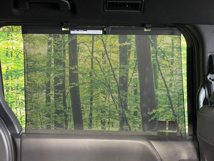 2024 Toyota Voxy 6AA-ZWR90W (UW-69f02247dc4e5)[11]