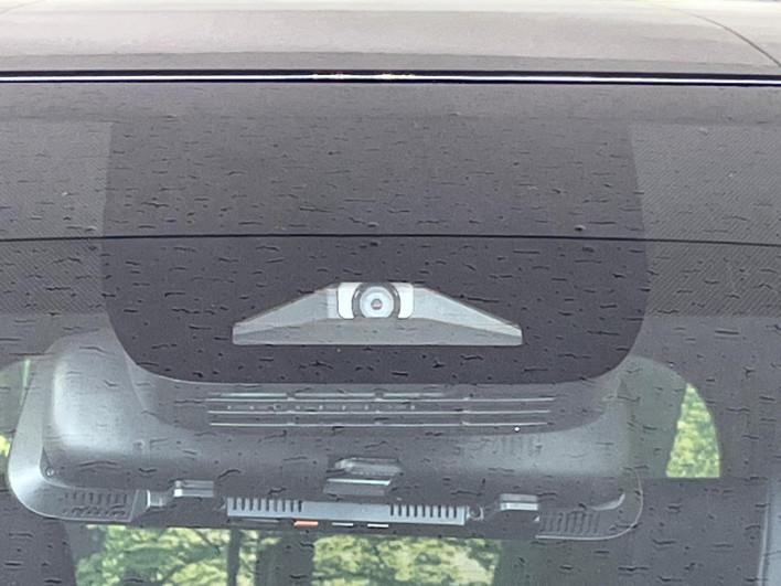 2024 Toyota Voxy 6AA-ZWR90W (UW-69f02247dc4e5)[21]