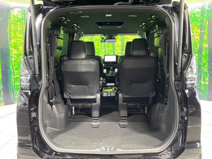 2024 Toyota Voxy 6AA-ZWR90W (UW-69f02247e7177)[11]