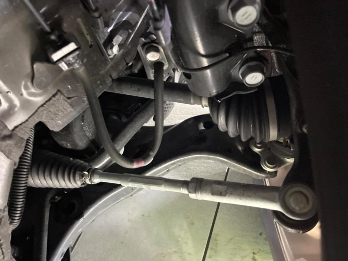 2024 Toyota Voxy 6AA-ZWR90W (UW-69f02247e7177)[28]