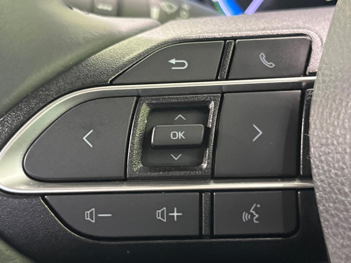 2025 Toyota Voxy 6AA-ZWR90W (UW-69f0224961053)[25]