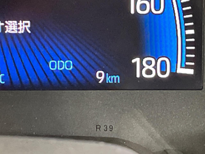 2026 Toyota Voxy 6AA-ZWR90W (UW-69f02249e67e2)[2]