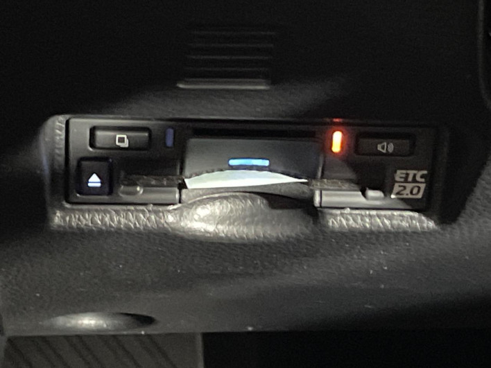 2026 Toyota Voxy 6AA-ZWR90W (UW-69f02249e67e2)[11]