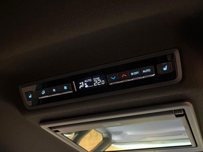 2026 Toyota Voxy 6AA-ZWR90W (UW-69f0224a046da)[18]