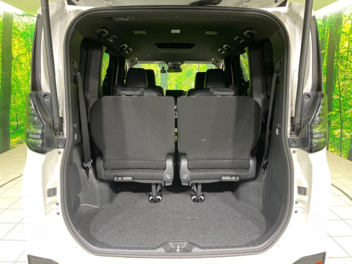 2024 Toyota Voxy 6AA-ZWR95W (UW-69f0224ad6d62)[19]