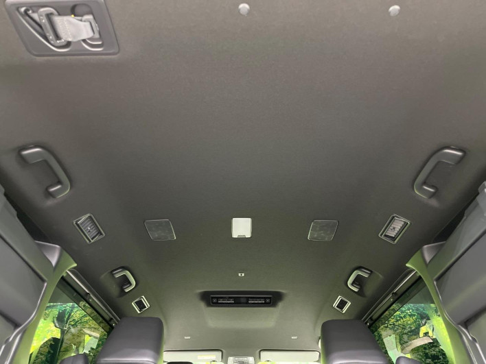 2024 Toyota Voxy 6AA-ZWR95W (UW-69f0224ad6d62)[22]