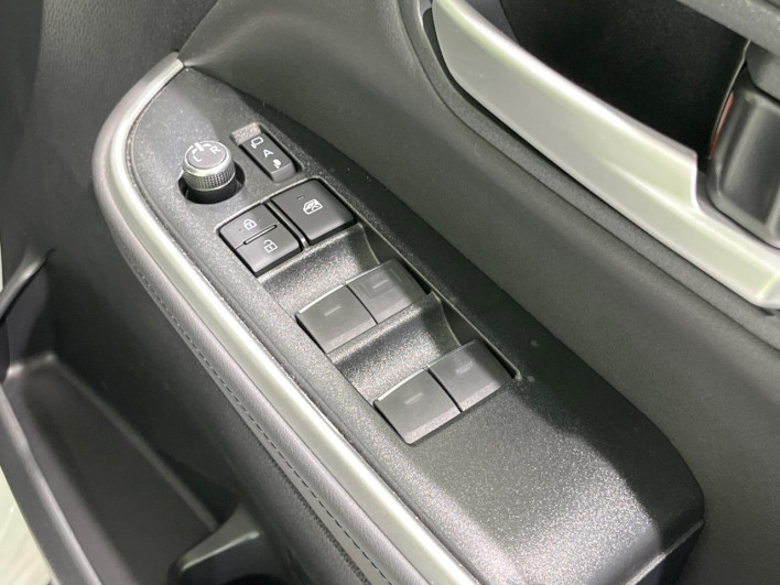 2024 Toyota Voxy 6AA-ZWR95W (UW-69f0224ad6d62)[13]