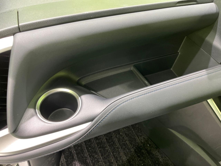 2024 Toyota Voxy 6AA-ZWR95W (UW-69f0224ad6d62)[29]