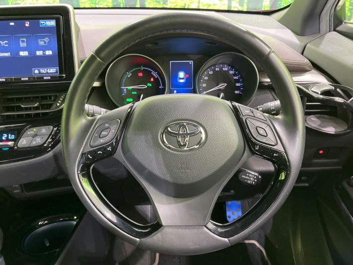 2018 Toyota C-HR DAA-ZYX10 (UW-69f0224b1fd1f)[24]