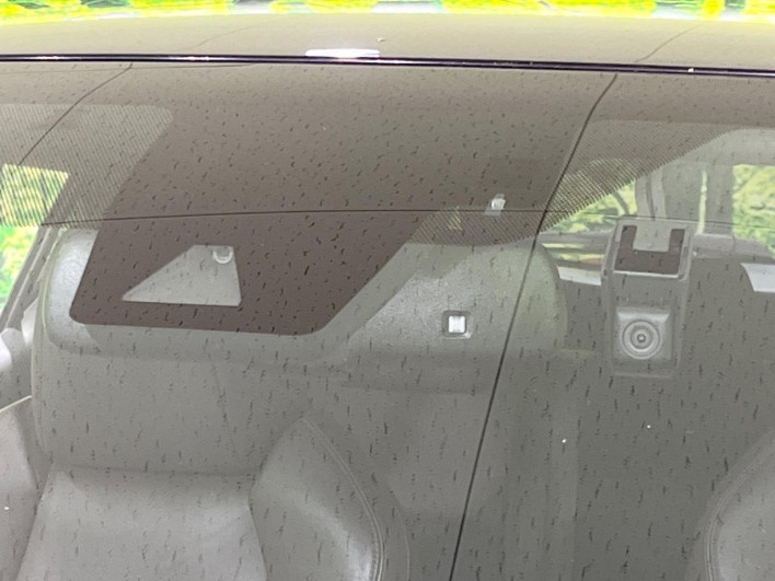 2018 Toyota C-HR DAA-ZYX10 (UW-69f0224b1fd1f)[9]