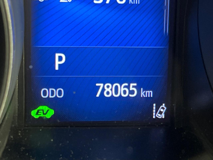 2019 Toyota C-HR DAA-ZYX10 (UW-69f0224b9c962)[2]