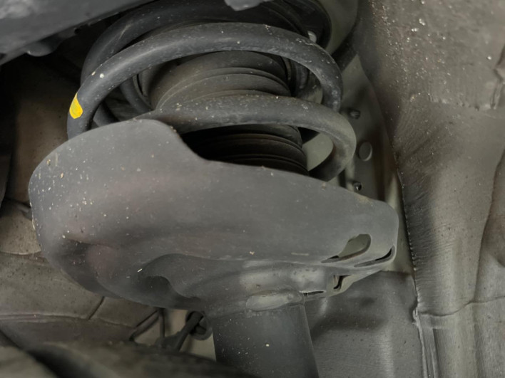 2019 Toyota C-HR DAA-ZYX10 (UW-69f0224b9c962)[7]