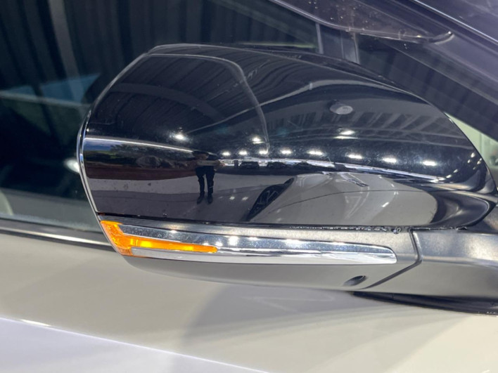 2019 Toyota C-HR DAA-ZYX10 (UW-69f0224b9c962)[6]