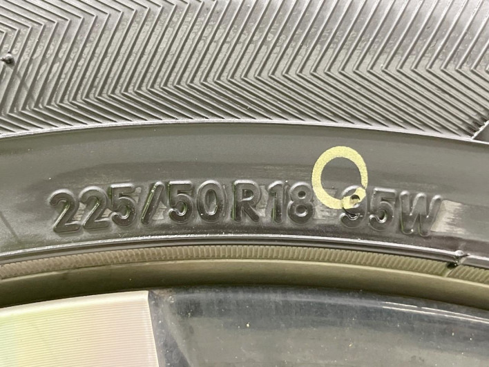 2019 Toyota C-HR DAA-ZYX10 (UW-69f0224bbb704)[18]