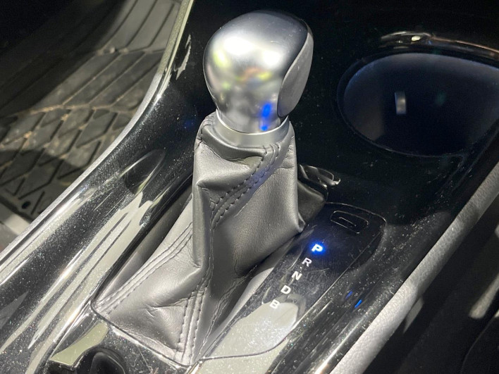 2019 Toyota C-HR DAA-ZYX10 (UW-69f0224bbb704)[26]