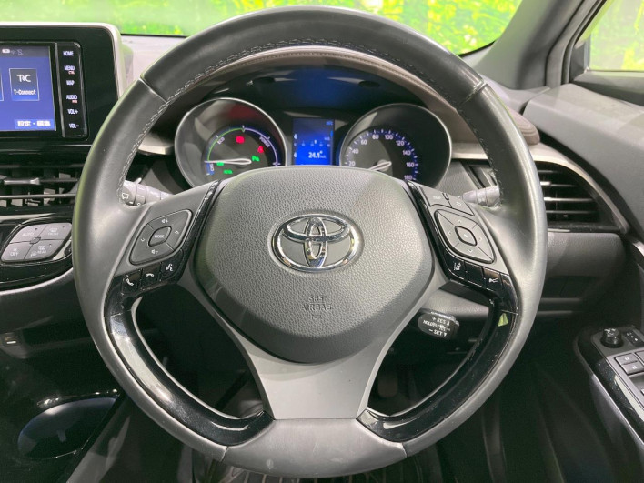 2019 Toyota C-HR DAA-ZYX10 (UW-69f0224bbb704)[28]