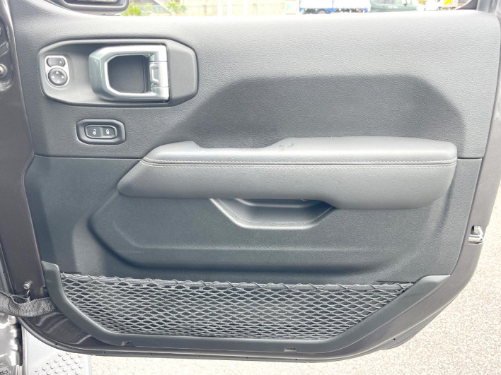 2021 Chrysler Jeep Wrangler Unlimited 3BA-JL20L (UW-69f06651602e9)[24]