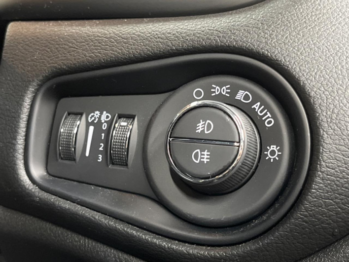 2023 Chrysler Jeep Renegade 3BA-BV13PM (UW-69f0665247543)[25]