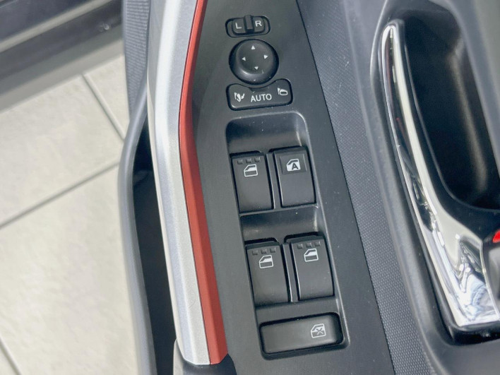 2019 Toyota Raize 5BA-A200A (UW-69f0665512953)[28]