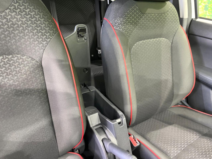 2020 Toyota Raize 5BA-A200A (UW-69f06656cd268)[25]