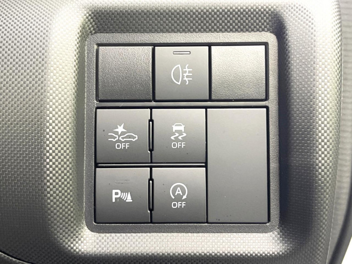 2020 Toyota Raize 5BA-A200A (UW-69f066576ac9d)[25]