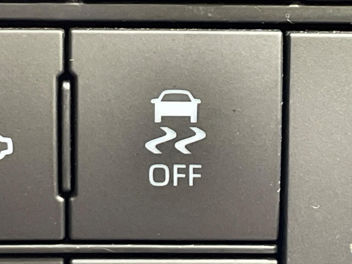 2022 Toyota Raize 5AA-A202A (UW-69f0665c41515)[18]