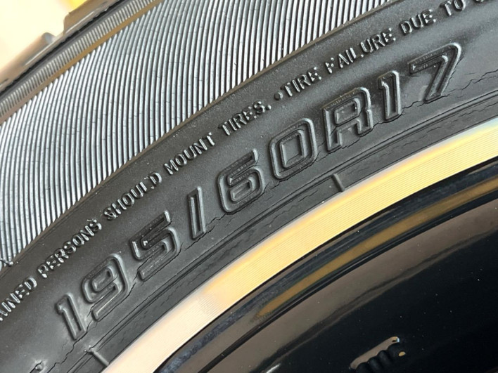 2022 Toyota Raize 5AA-A202A (UW-69f0665c5a8c1)[8]