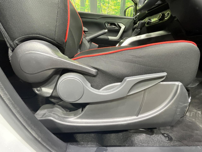 2019 Toyota Raize 5BA-A210A (UW-69f0665eac3ab)[22]