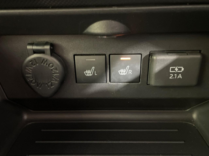 2019 Toyota Raize 5BA-A210A (UW-69f0665eac3ab)[16]