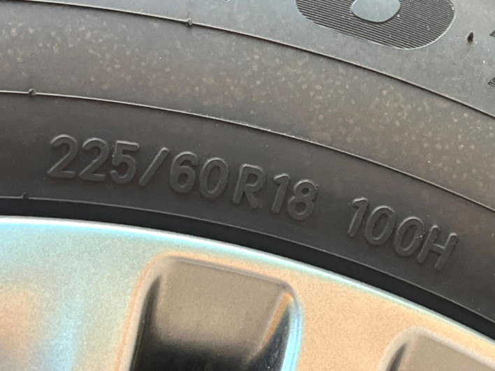 2023 Toyota Alphard Hybrid 6AA-AAHH40W (UW-69f0666053526)[28]